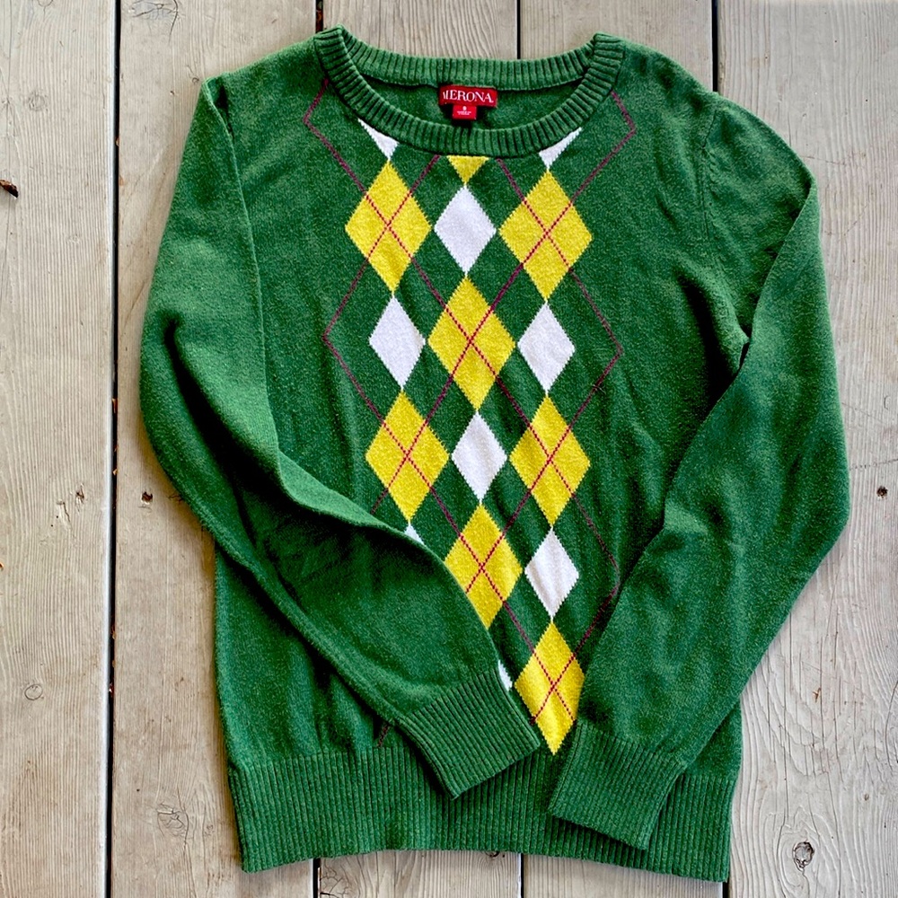 Nero a argyle sweater